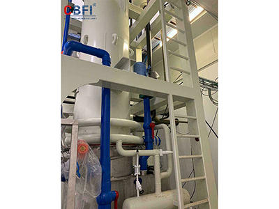 Fully automated ice factory--30Tons solid-cut flat tube ice machine in Europe